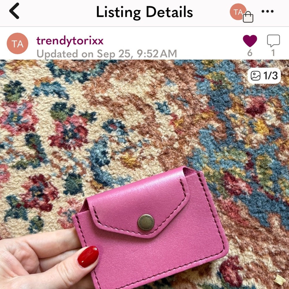 Purchased 9-25-25 but trendytorixx NEVER SHIPPED